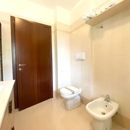 Modern In - 50 M² With Balcony