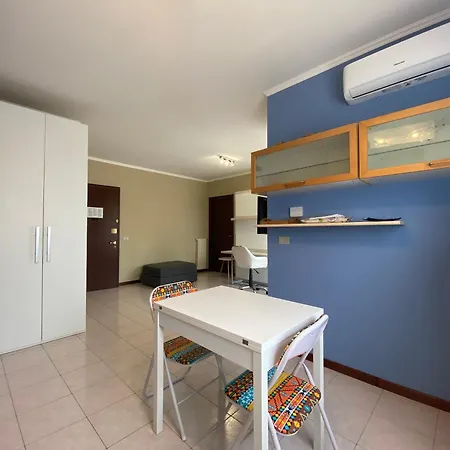 Modern In - 50 M² With Balcony
