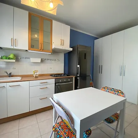 Апартаменты Modern In - 50 M² With Balcony Верчелли