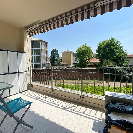 Modern In - 50 M² With Balcony Lejlighed Vercelli